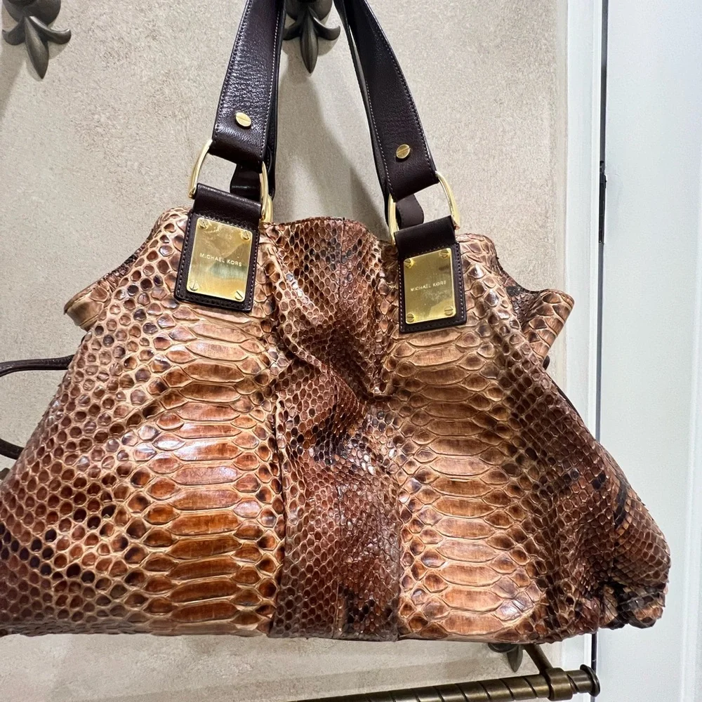 Real Python Leather ( Limited Edition)